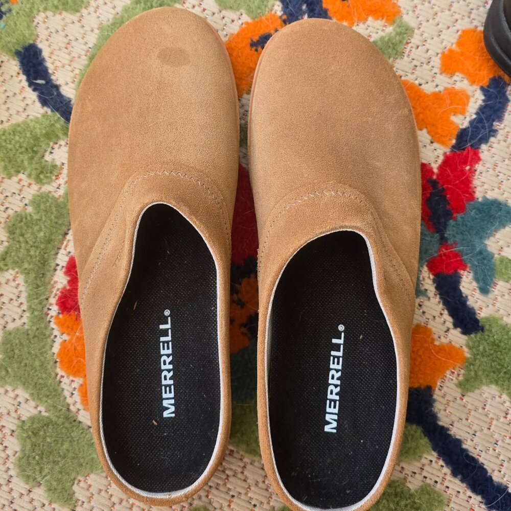 Never-Worn Merrell Juno Clogs